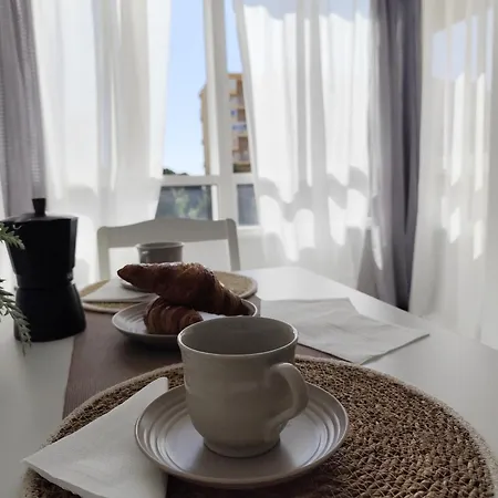Alma Apartment *
